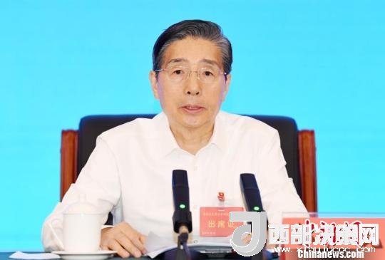 7月24日，全面深化司法體制改革推進(jìn)會(huì)在深圳召開(kāi)。中共中央政治局委員、中央政法委書(shū)記郭聲琨出席并講話(huà)。　郝帆 攝
