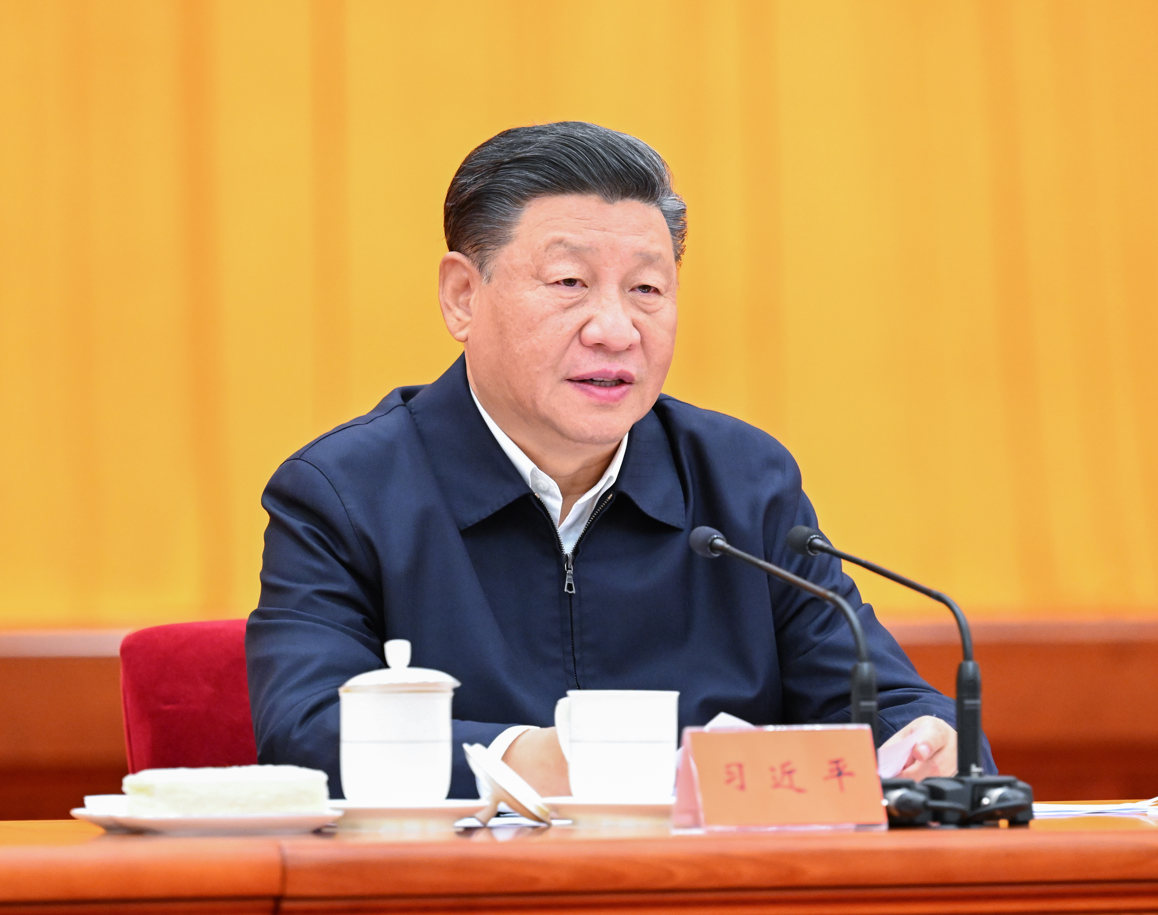 2021年10月13日至14日，中央人大工作會議在北京召開。習(xí)近平總書記出席會議并發(fā)表重要講話。